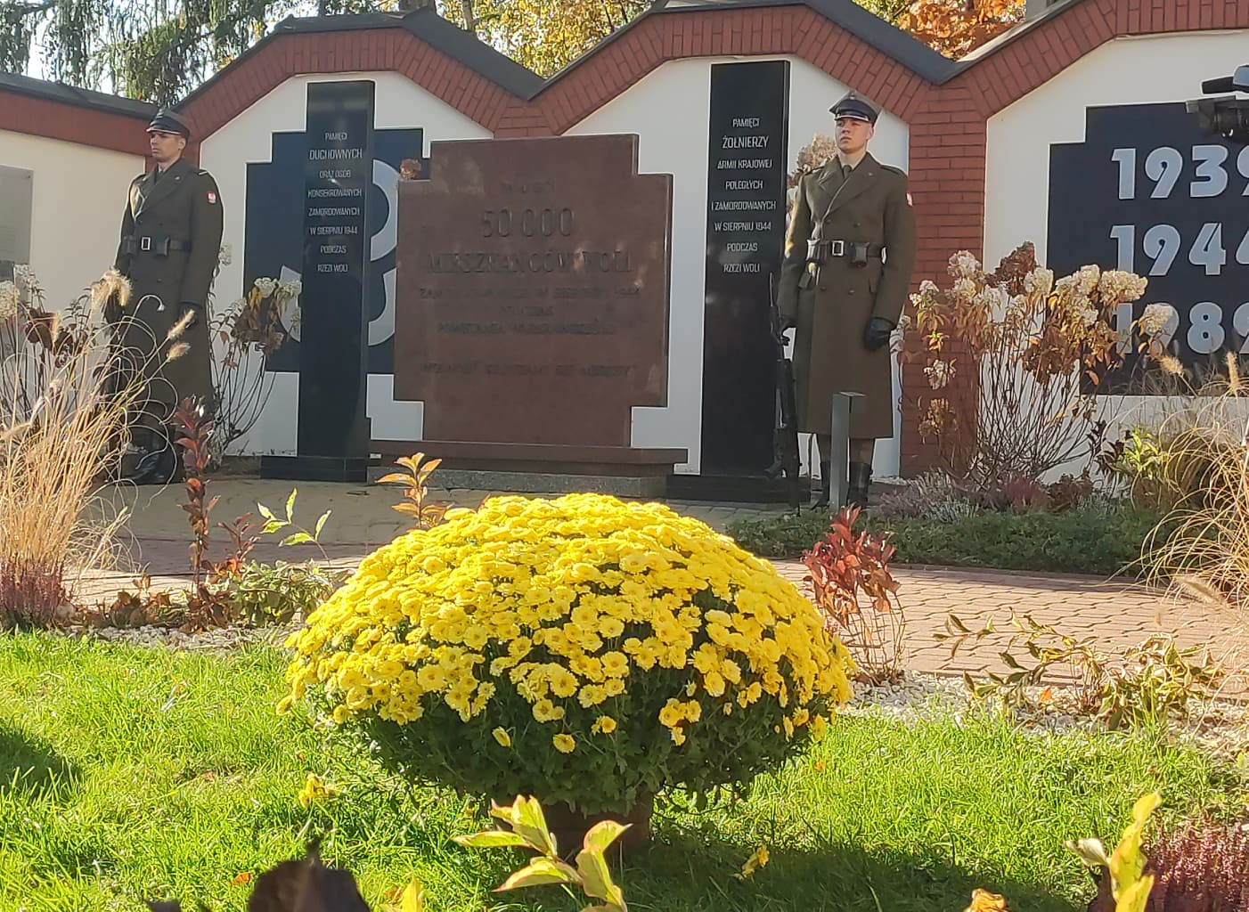 PGE wsparła rewitalizację Placu Męczenników Warszawskiej Woli – miejsce kaźni 30 redemptorystów