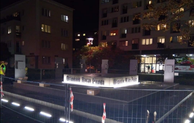 [NASZ NEWS] Praski aktyw przeciwko pomnikowi rzezi Pragi