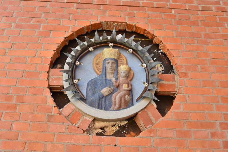 Odnowiona Matka Boska z Wolskiej w kompletnie nowym miejscu