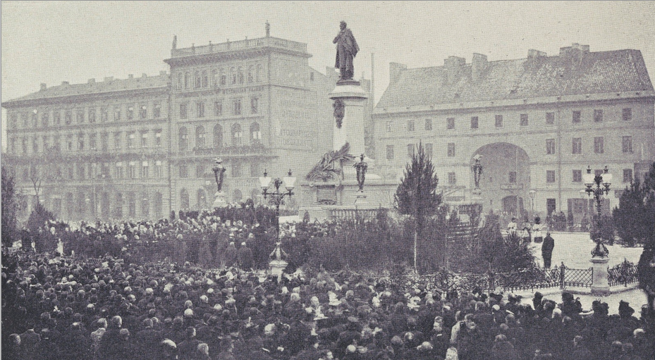 124 lata temu odsłonięto pomnika Adama Mickiewicza w Warszawie
