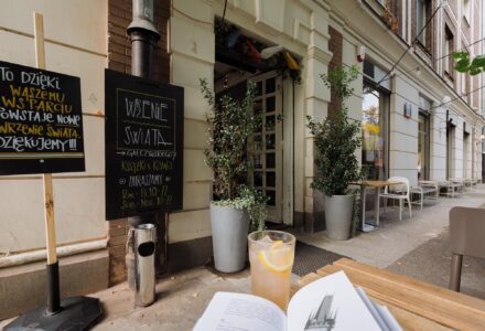 „Wrzenie Świata” Ulubioną Księgarnią Warszawy roku 2023