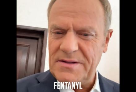 Donald Tusk prawie nie przychodzi do Sejmu, a mimo to otrzymuje wynagrodzenie. Jak to możliwe?