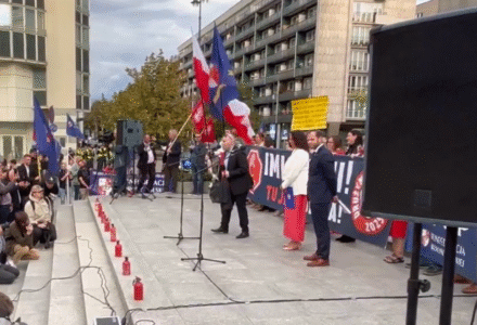 „Banderowska flaga została SPALONA w Warszawie”