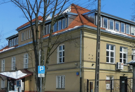 Rodzina, w której umarł Oskarek, wciąż przyjmuje dzieci. Czy ma do tego prawo?